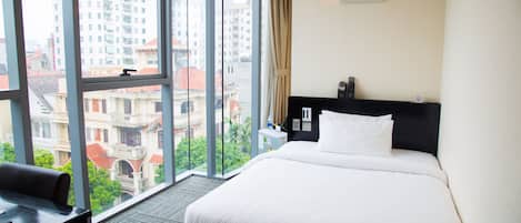 Minibar, in-room safe, desk, free WiFi