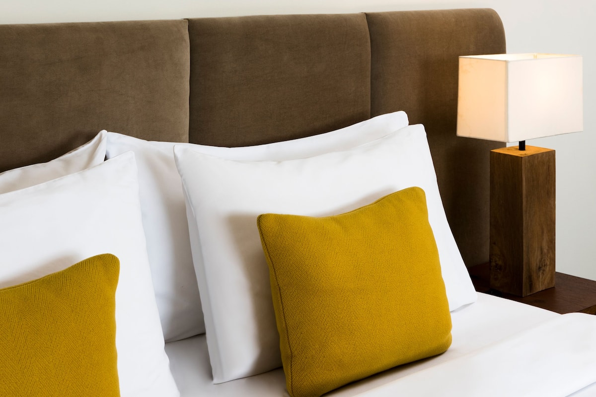 Deluxe Double Room, Balcony, Pool View | 1 bedroom, premium bedding, pillow-top beds, in-room safe