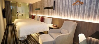 Via Hotel Zhongxiao