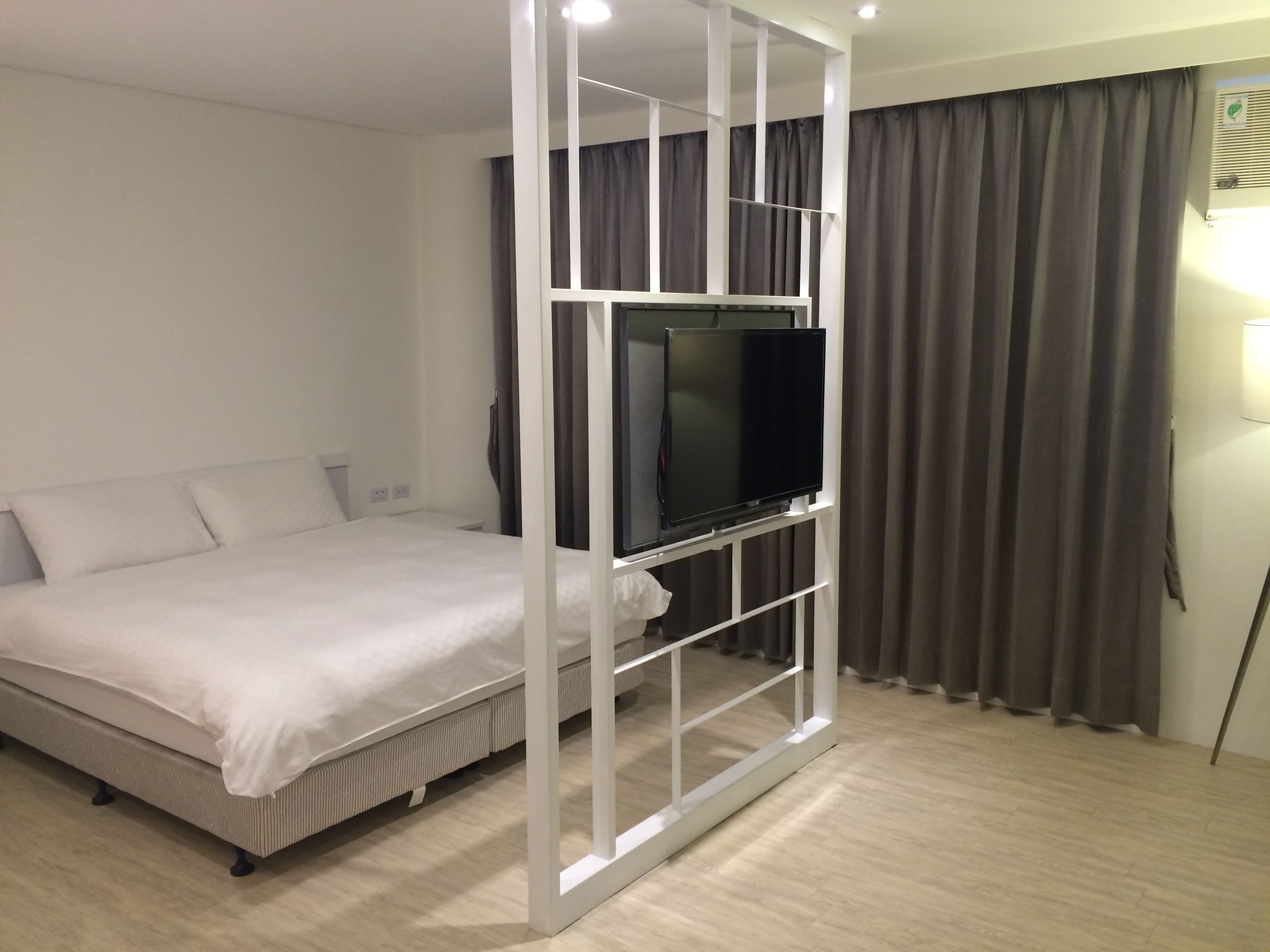 deluxe quadruple room | desk, blackout curtains, soundproofing, free wifi