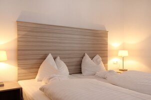 Ropa de cama de alta calidad y cortinas blackout 