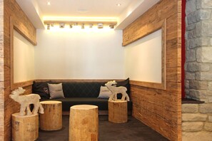 Sala de estar en el lobby