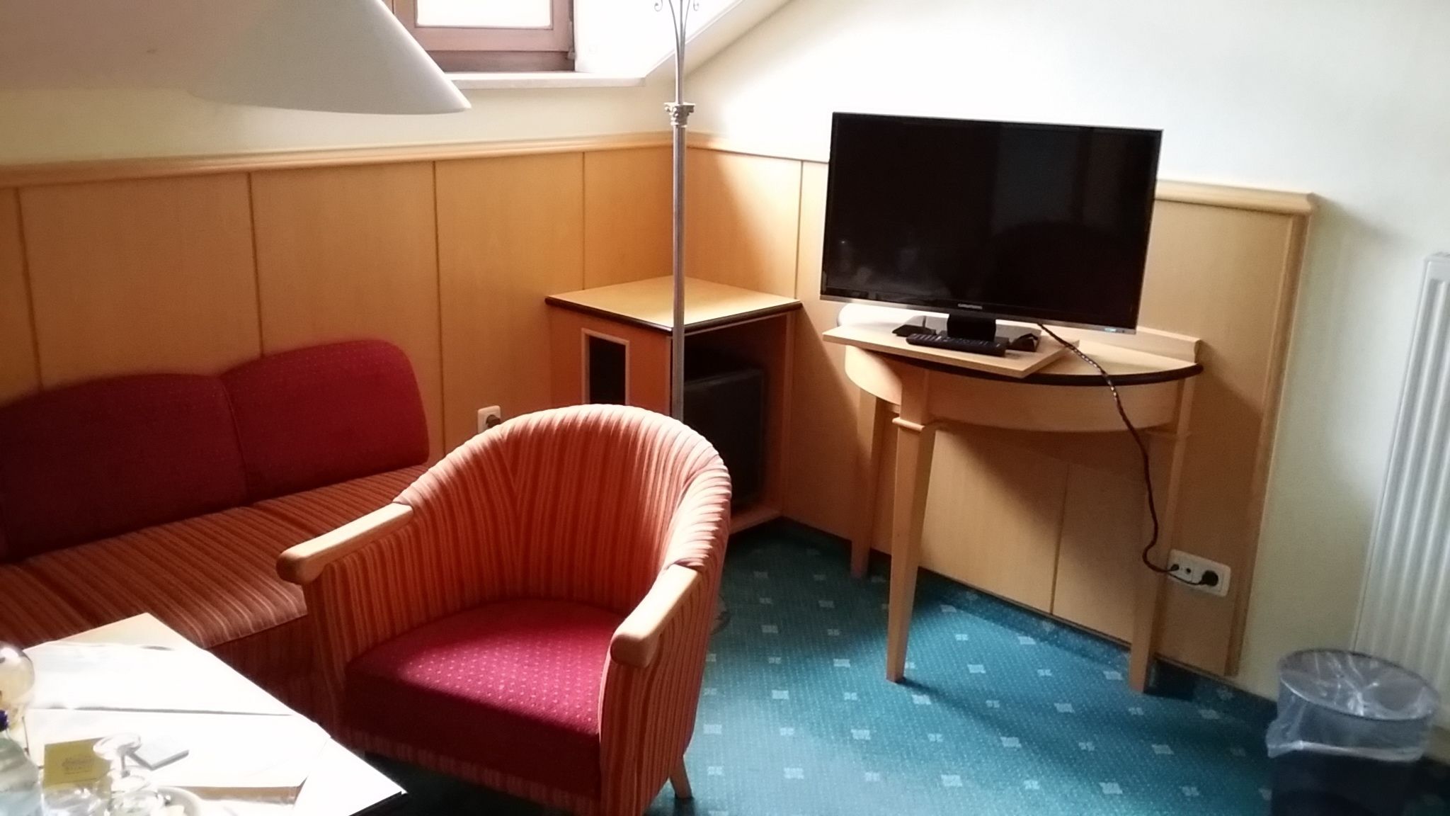 silberberg family | living room | flat-screen tv