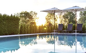 Télévision à écran plat