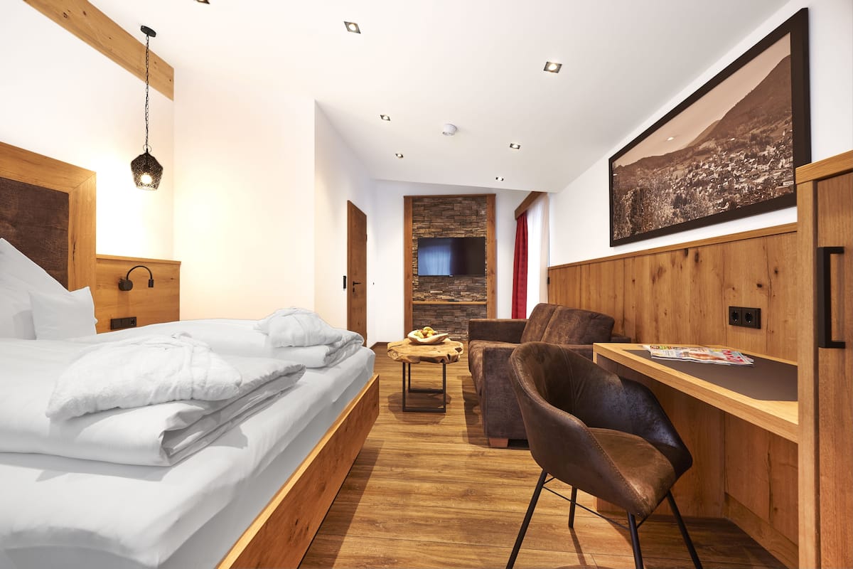 Family Quadruple Room | 1 bedroom, premium bedding, minibar, in-room safe