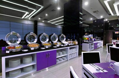 巴里巴伴奎斯特酒店 - 阿斯顿酒店