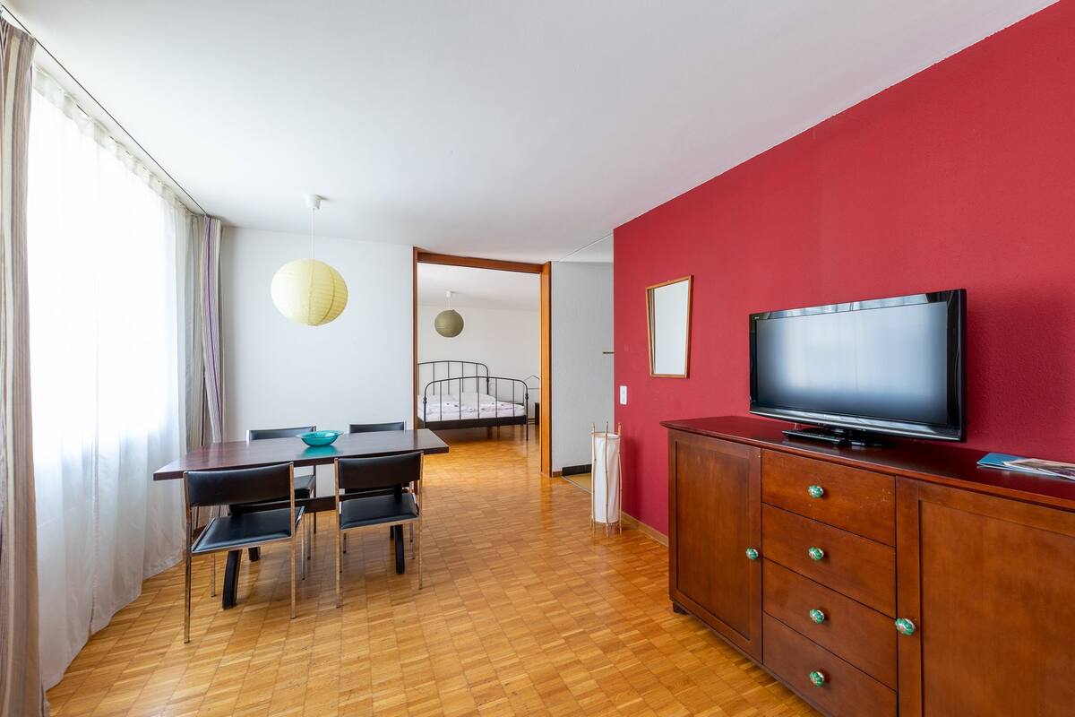 Apartment, 1 Bedroom | Living area