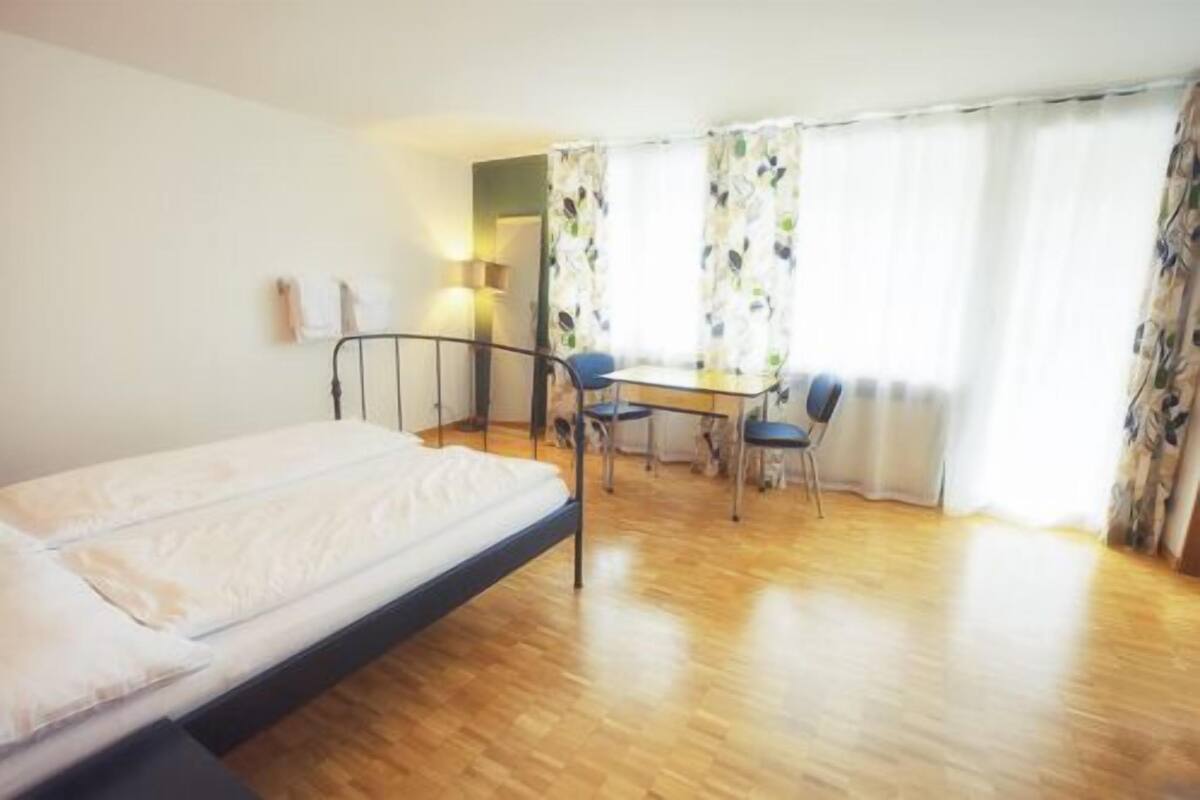 Double Room, Shared Bathroom (Balcony) | Cribs (free), rollaway beds (surcharge), WiFi (free)