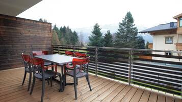 Apartment, 2 Bedrooms, 2 Bathrooms (Excl. 163 EUR cleaning fee) | View from room