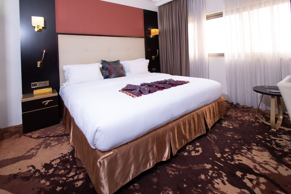 Hôtel Fleur de Lys Plateau by null