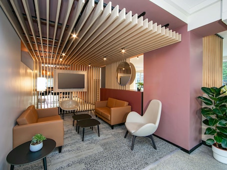 Interior. B&B HOTEL Berlin-Adlershof