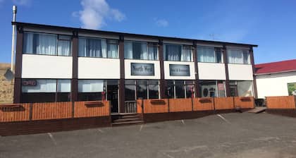 North West Restaurant & Guesthouse