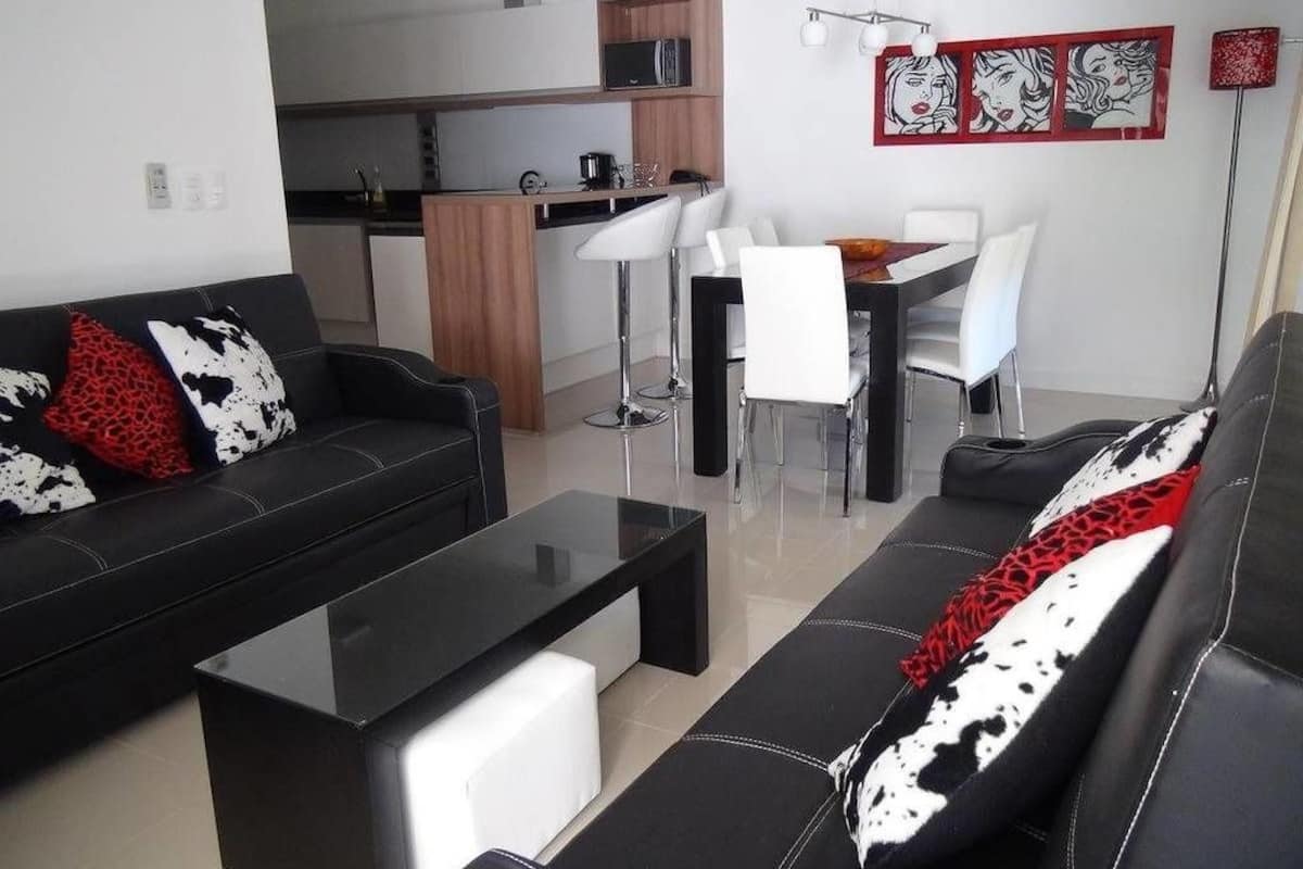 Deluxe appartement, 1 slaapkamer | Woonruimte | Betaalfilms