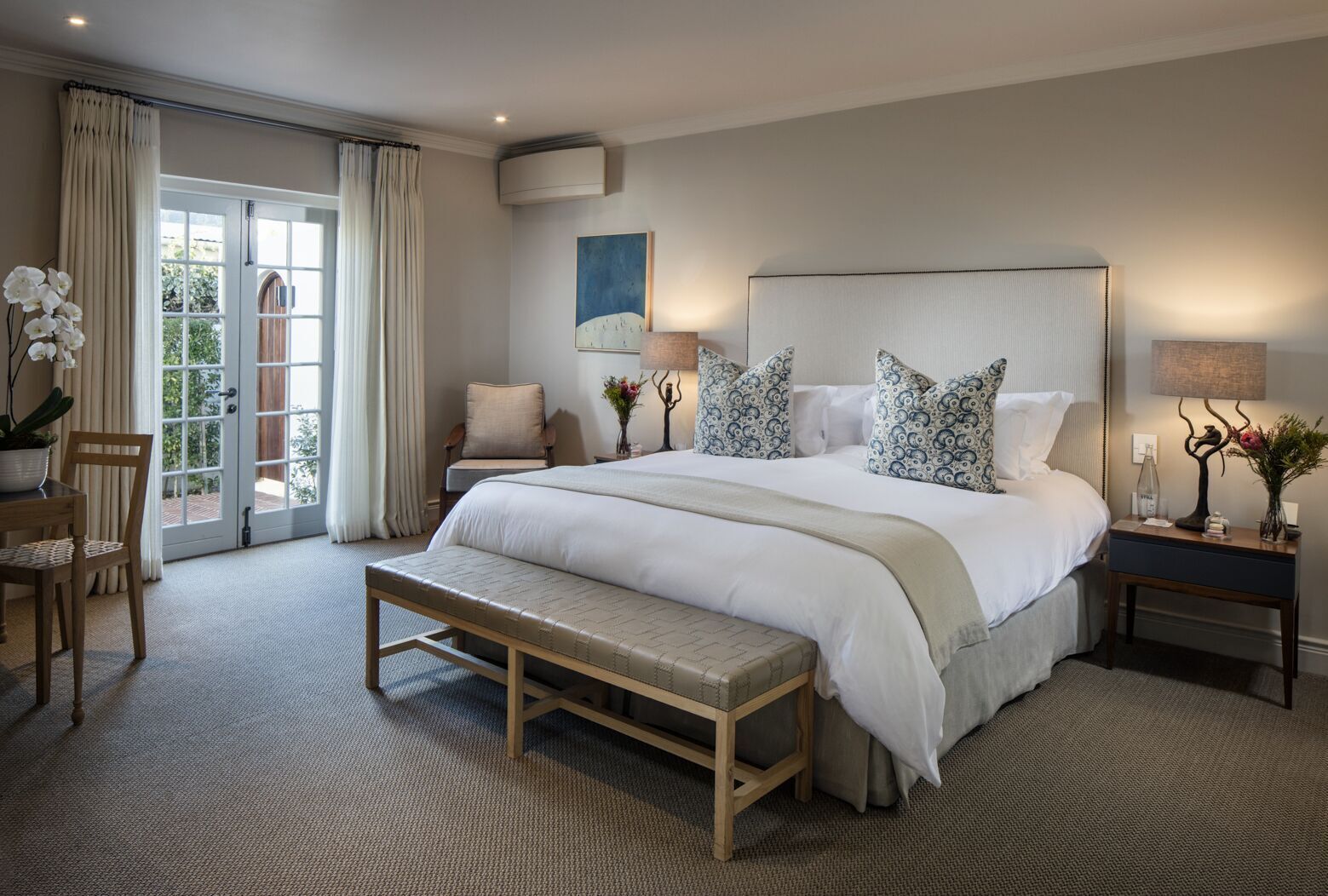Premium bedding, free minibar items, in-room safe, desk