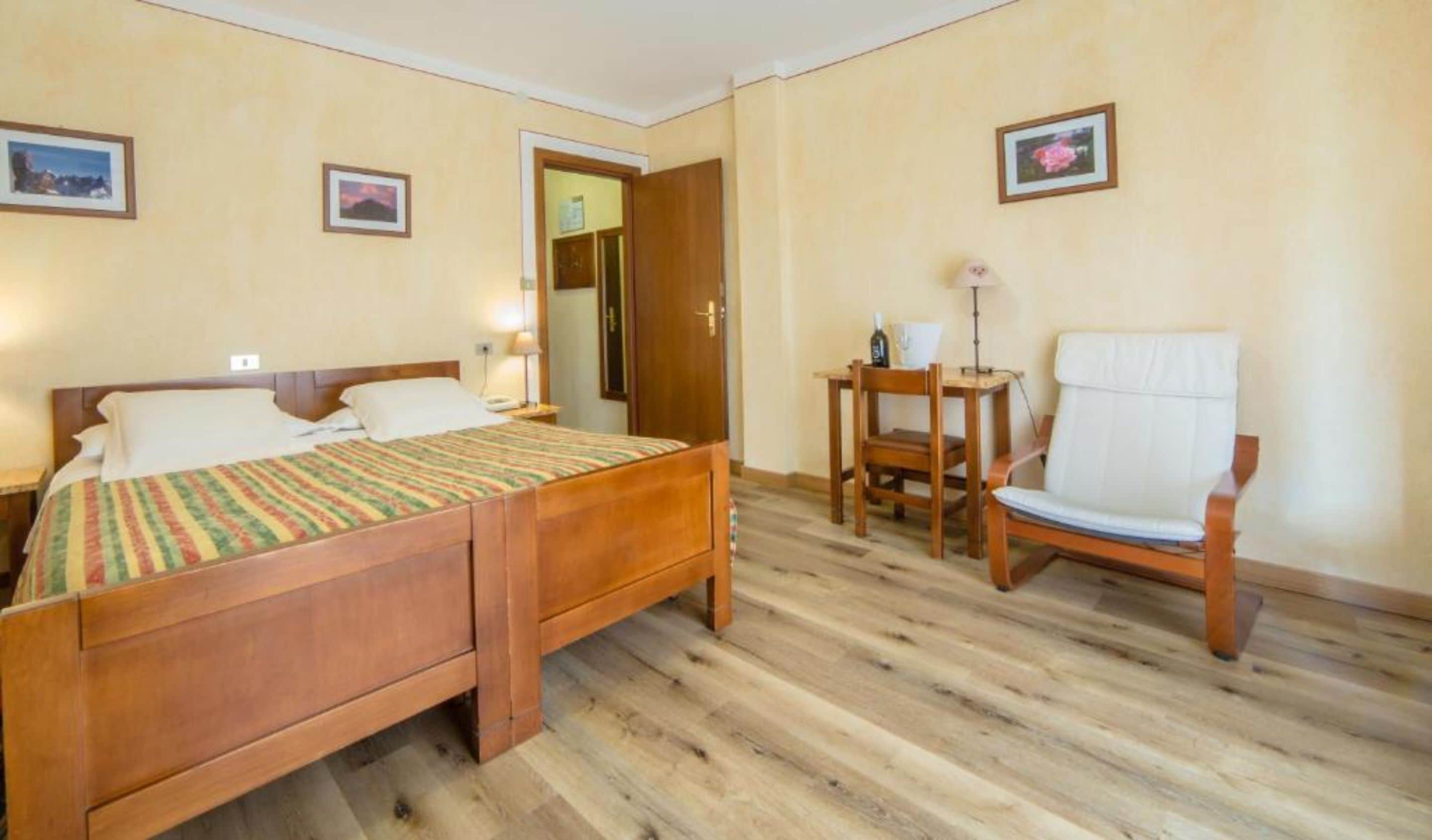 double room, terrace | desk, free wifi