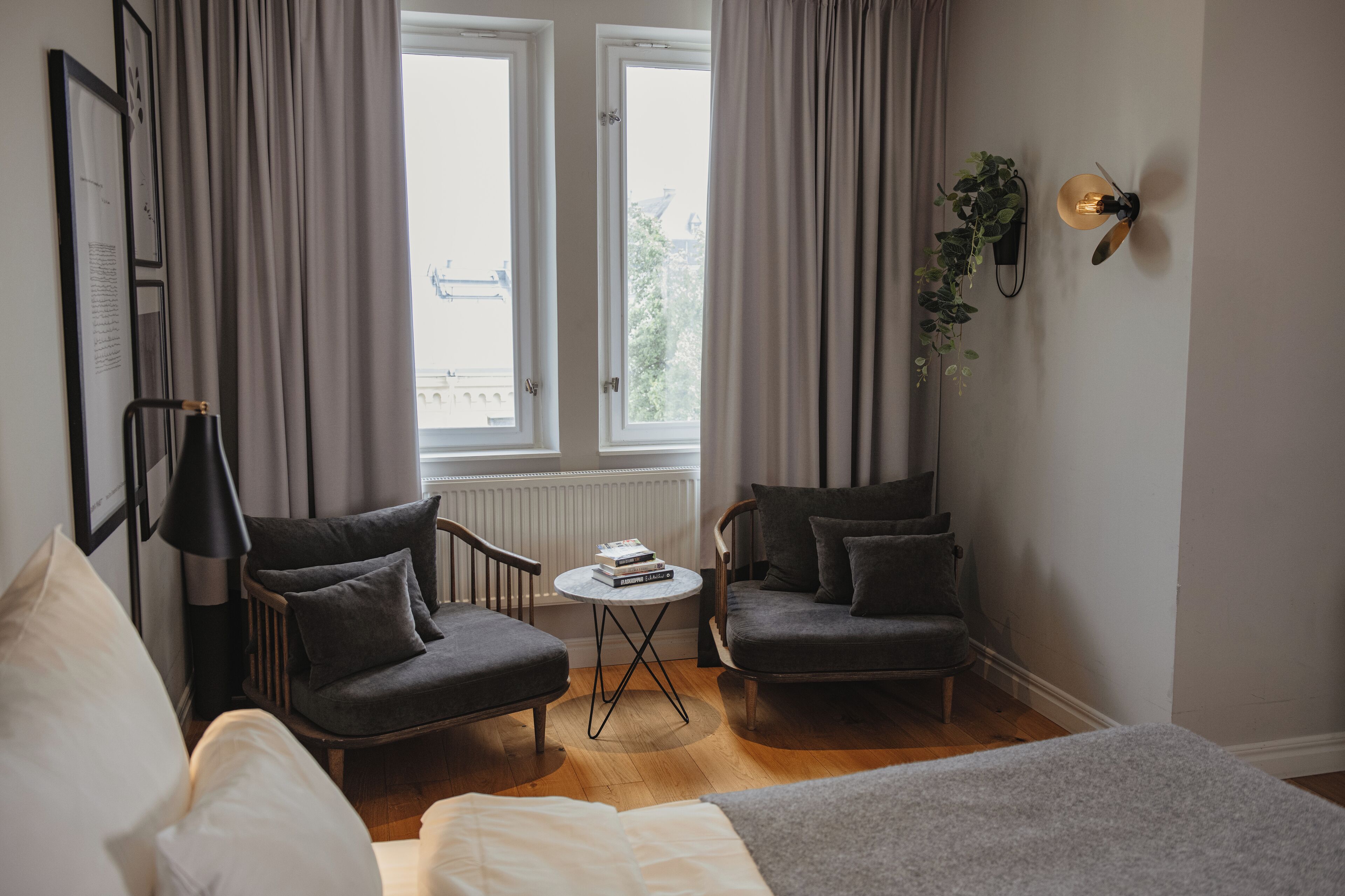 superior twin room | 1 bedroom, desk, blackout curtains, cots/infant beds