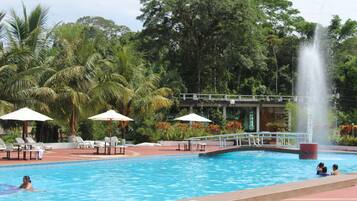 Alberca al aire libre