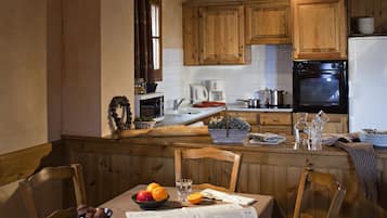 Fridge, microwave, stovetop, espresso maker