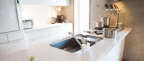 Townhome, 3 Bedrooms | Private kitchenette