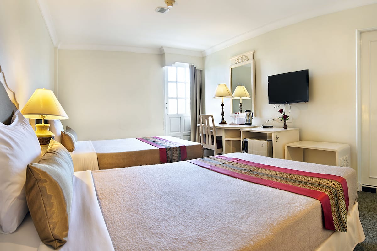 Deluxe Room, 1 Double or 2 Twin Beds | Desk, soundproofing, free WiFi