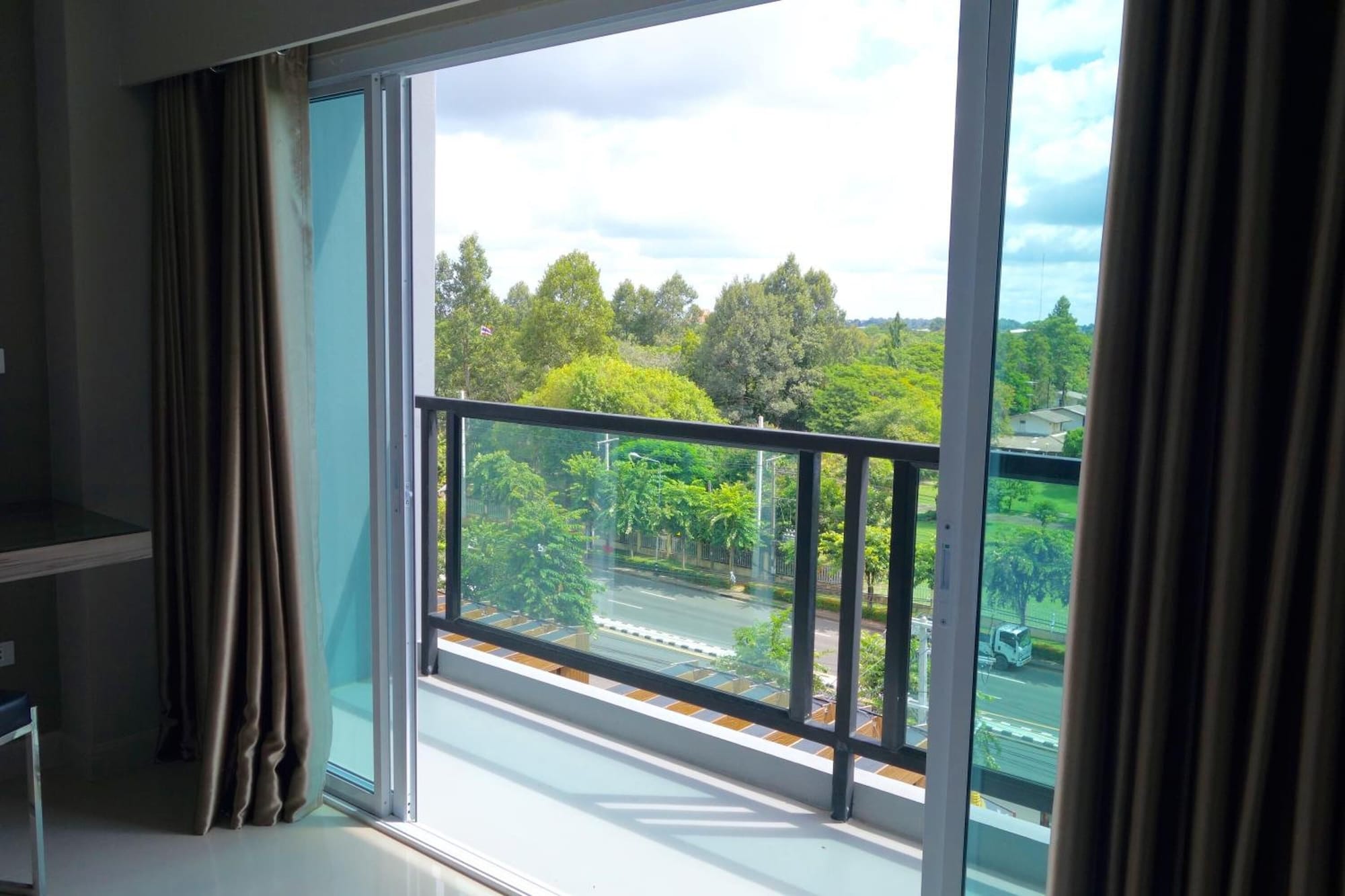 3 Star Hotels