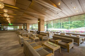 Àrea amb seients del vestíbul