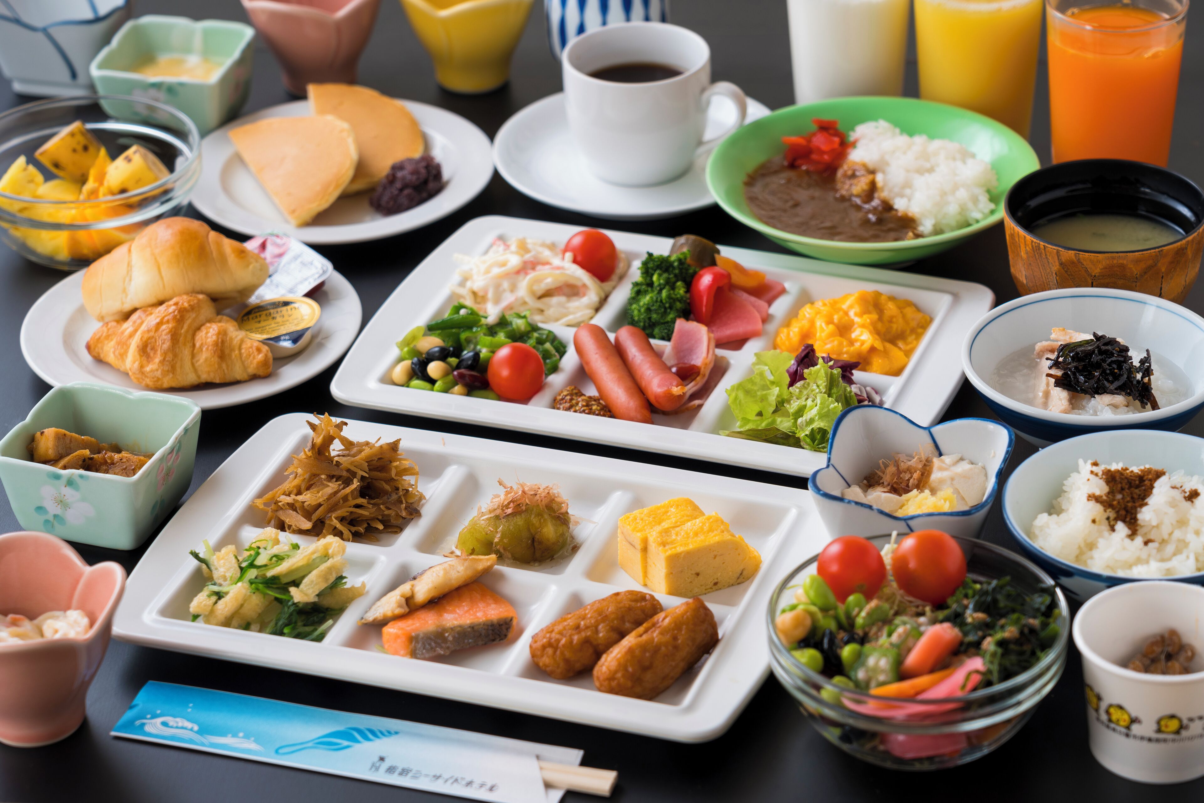 Daily buffet breakfast for a fee