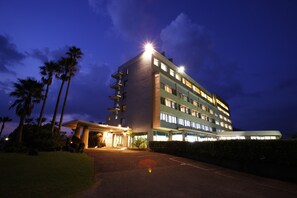 Exterior - Ibusuki Seaside Hotel (Ibusuki)