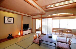 Quarto tradicional, vista para o oceano | Serviço de quarto: opções para refeição