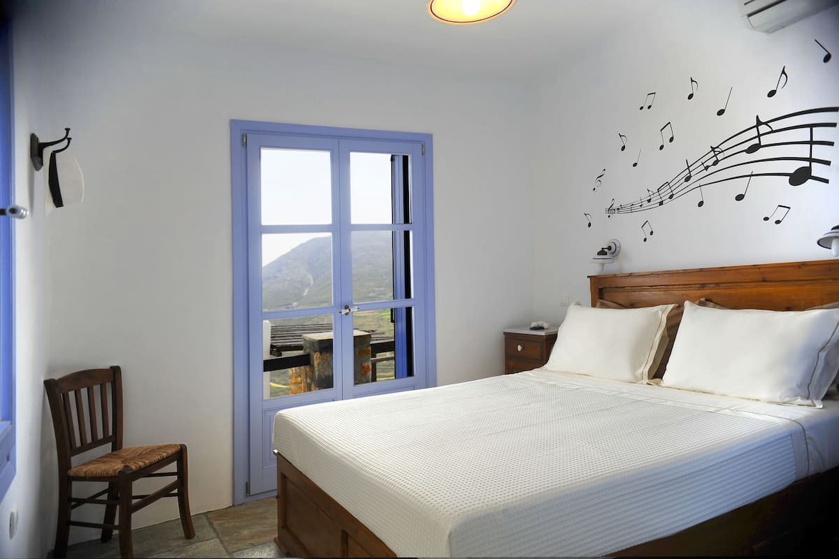 Vila, 2 kamar tidur, pemandangan laut | Seprai premium, setrika/meja setrika, dan tempat tidur bayi gratis