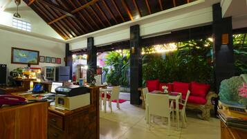 Frühstück, Mittagessen, Abendessen, internationale Küche