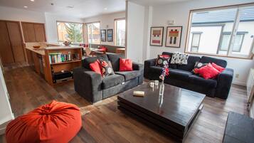 Townhome, 4 Bedrooms (with Bunk) | 4 bedrooms, in-room safe, desk, iron/ironing board