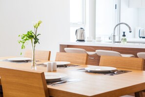 Casa de ciudad, 4 habitaciones | Servicio a la habitación