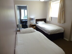 Iron/ironing board, cribs/infant beds, free WiFi