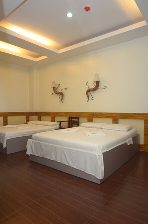 Family Double Room, 2 Bedrooms