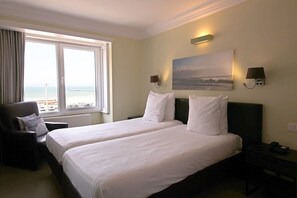 Down duvets, desk, cots/infant beds, free WiFi - Hotel Uilenspiegel (Nieuwpoort)
