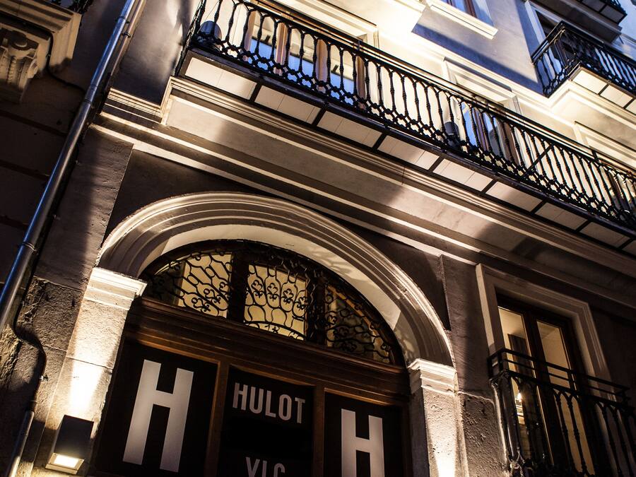 Fassade der Unterkunft – Abend/Nacht