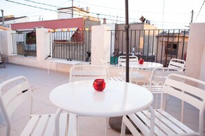 Terrace/patio - Hulot B&B Valencia (Valencia)