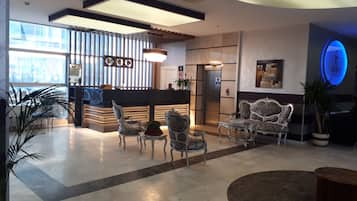 Khu tiếp khách ở sảnh