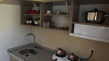 Réfrigérateur, plaque de cuisson