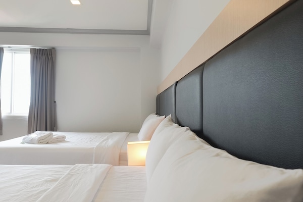 Superior Quadruple Room | Free WiFi, bed sheets