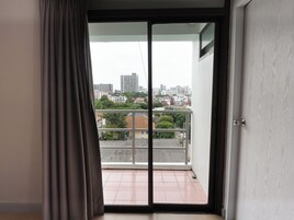 Superior Quadruple Room | Free WiFi, bed sheets