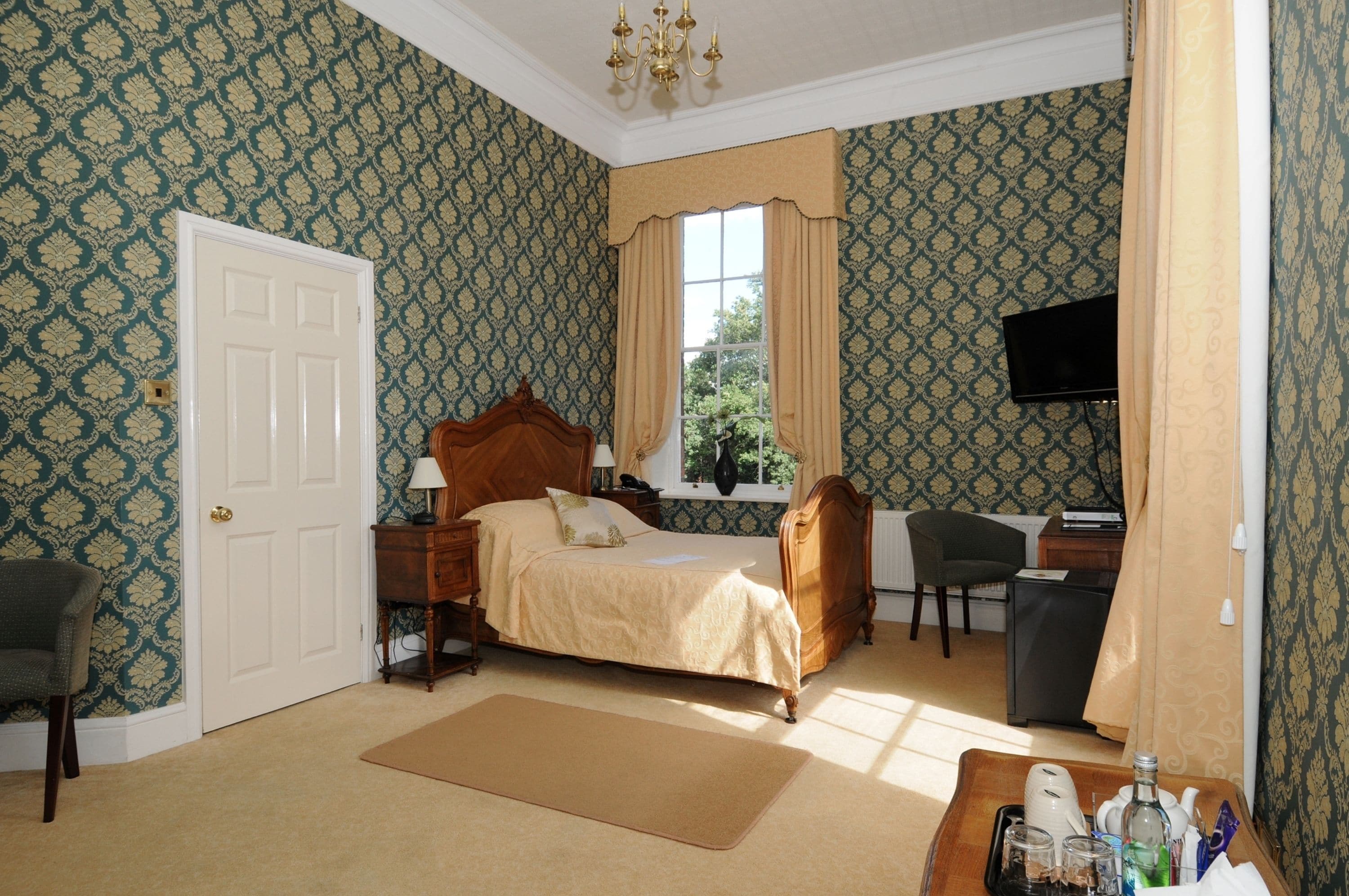 desk, blackout curtains, iron/ironing board, free wifi