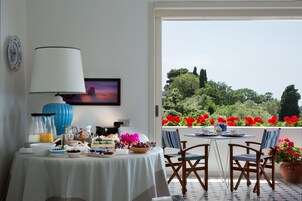 包含每日欧式早餐