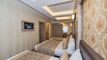 Triple Room | Premium bedding, minibar, in-room safe, soundproofing