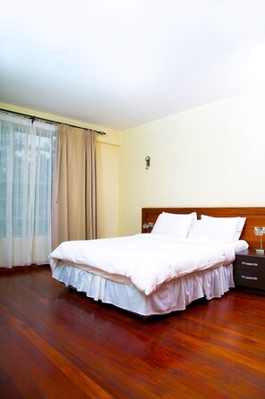 1 bilik tidur, peralatan tempat tidur premium, peti besi dalam bilik