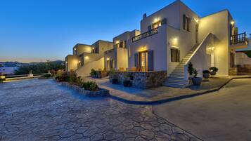 Front of property - evening/night