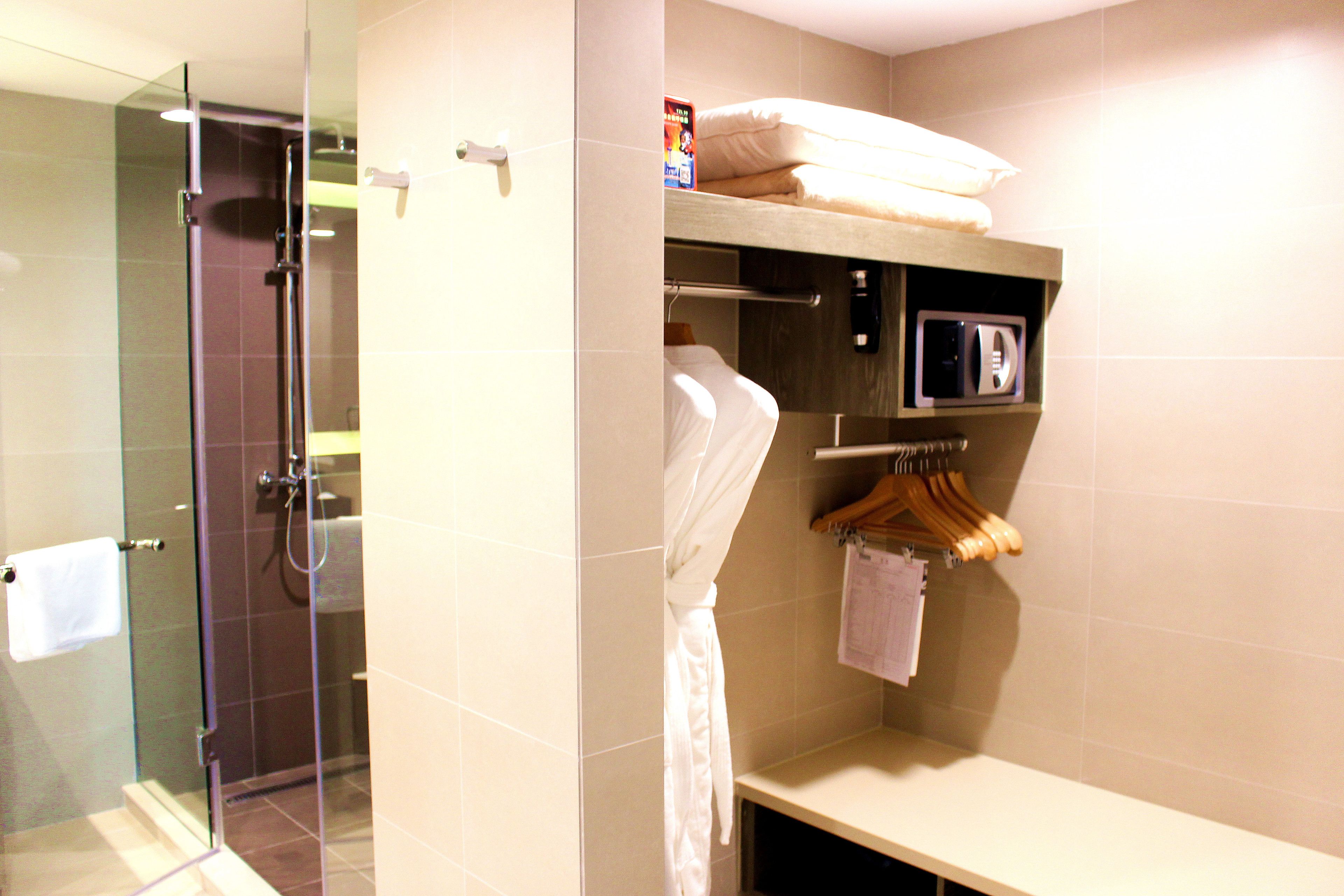 pillow-top beds, in-room safe, desk, blackout curtains