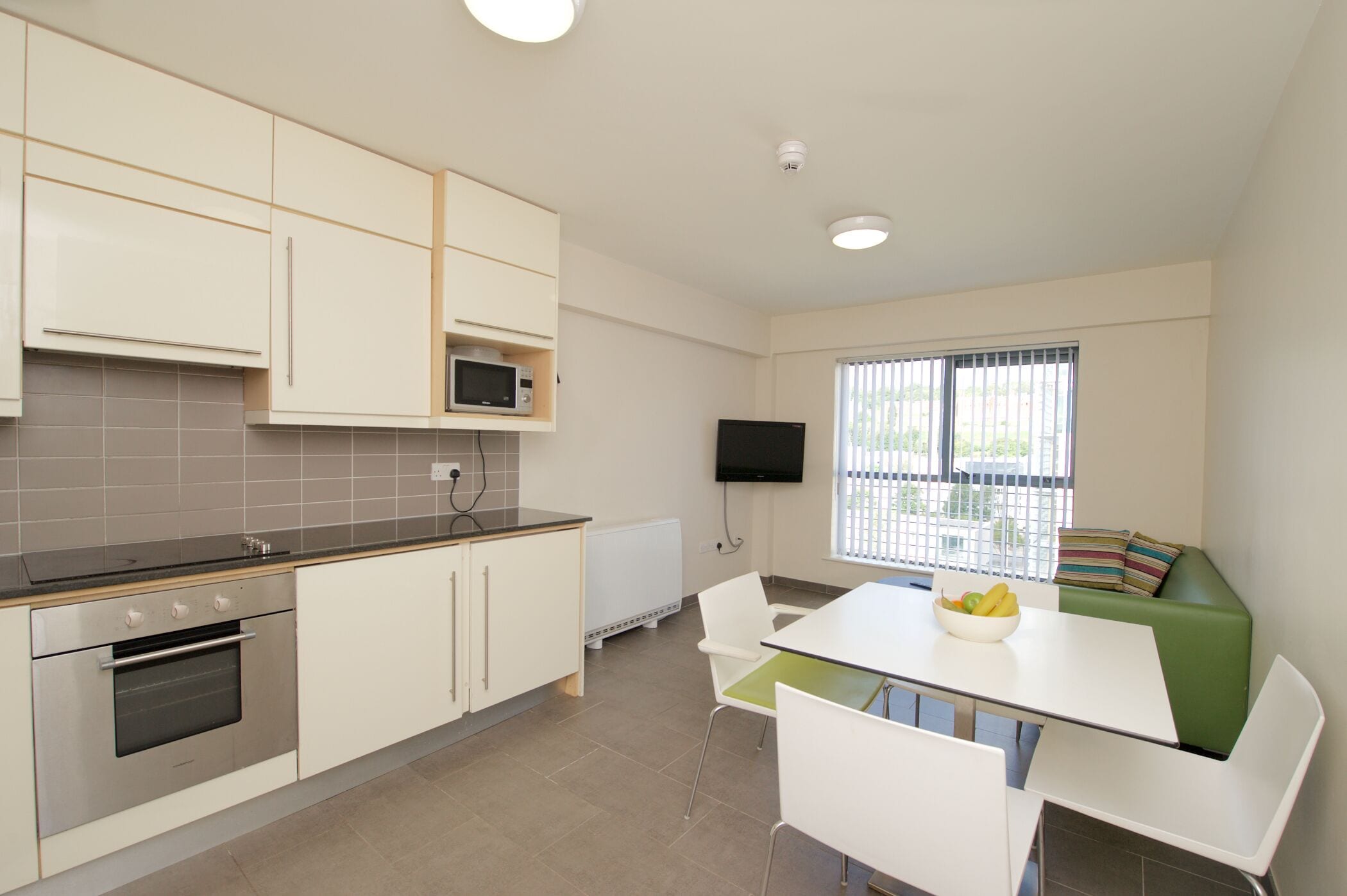 Photo - Victoria Lodge - UCC Summer Beds