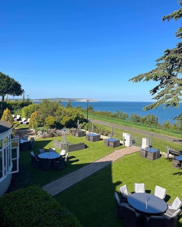 Garden - The Brunswick (Shanklin)